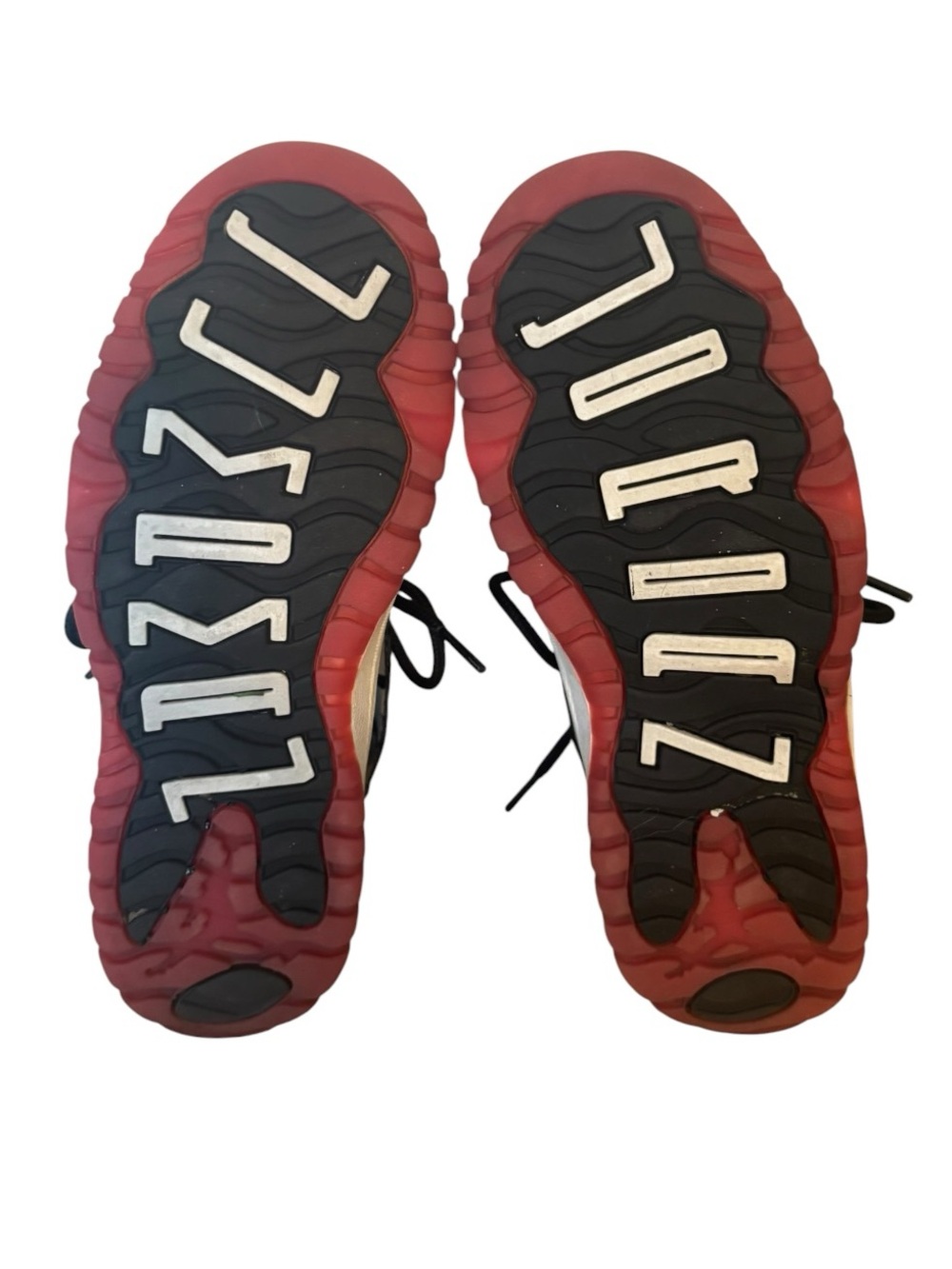 Nike Air Jordan 11 Retro Low Bred Sneakers - Picture 10 of 10